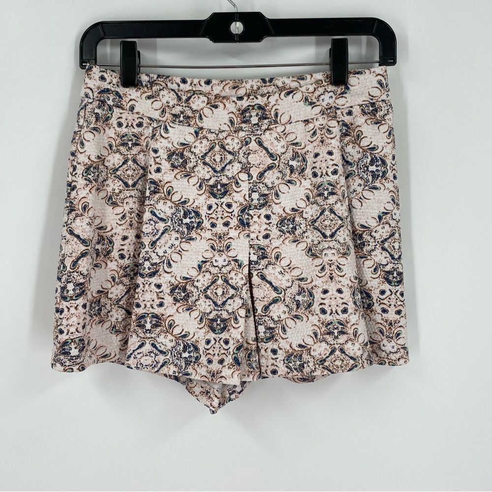 Jessica Simpson Women’s Paisley Print Pull On Skort size S